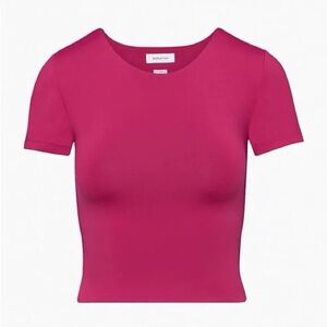Aritzia | Babaton Contour Crew cropped T-shirt